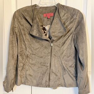 Chic Women's Suede Like Tan Jacket w/pockets NWOT. Belle Gray. Lisa Rinna LINED